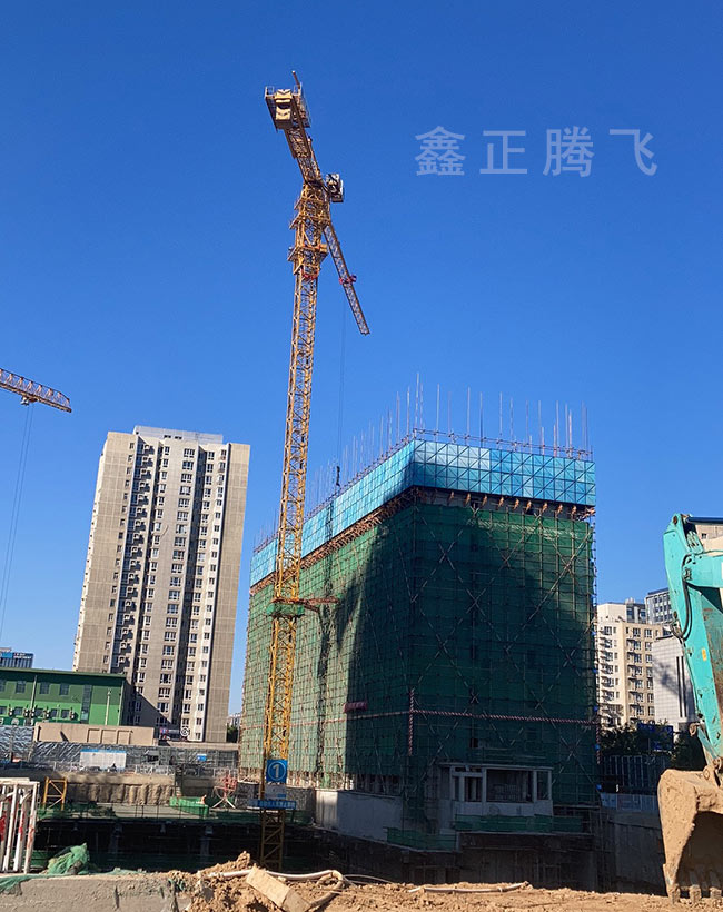 简述星空网页登录市场中的机遇与风险